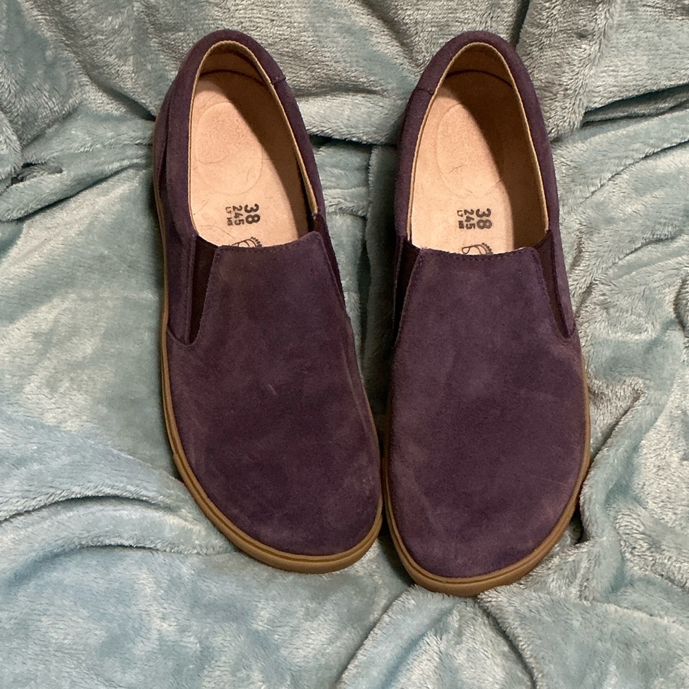 Birkenstock purple oswego size 7